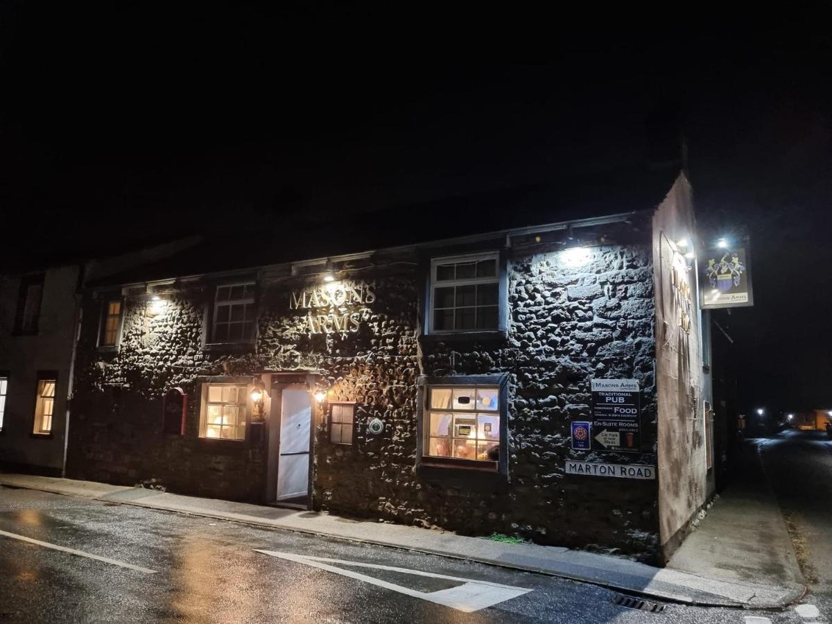 Masons Arms 호텔 갈그레이브 외부 사진
