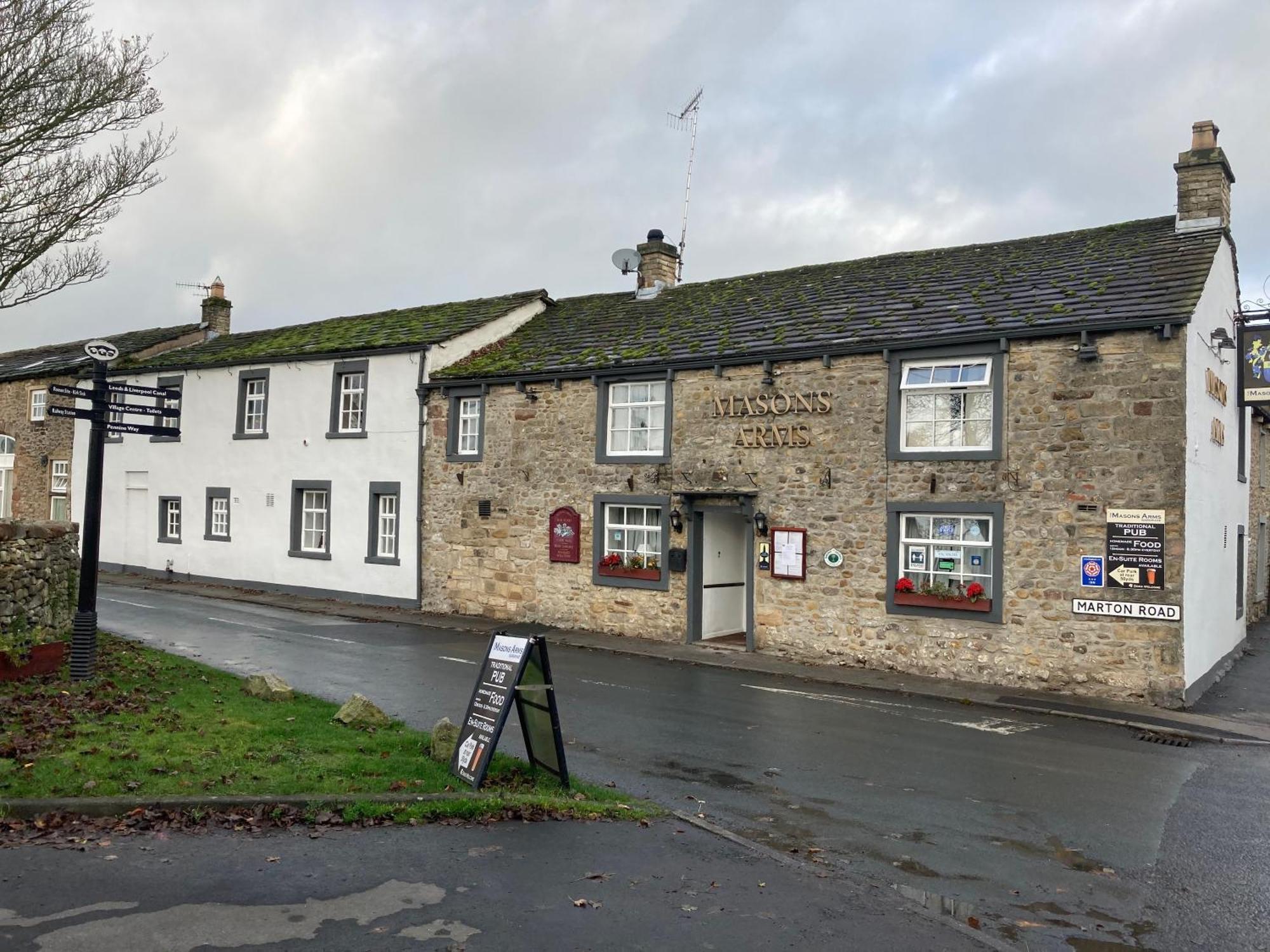 Masons Arms 호텔 갈그레이브 외부 사진